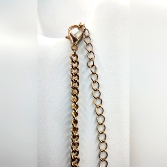 Fashion Boho Chic Casual Style Bright Cranberry Square Necklace - Picture 4 of 4